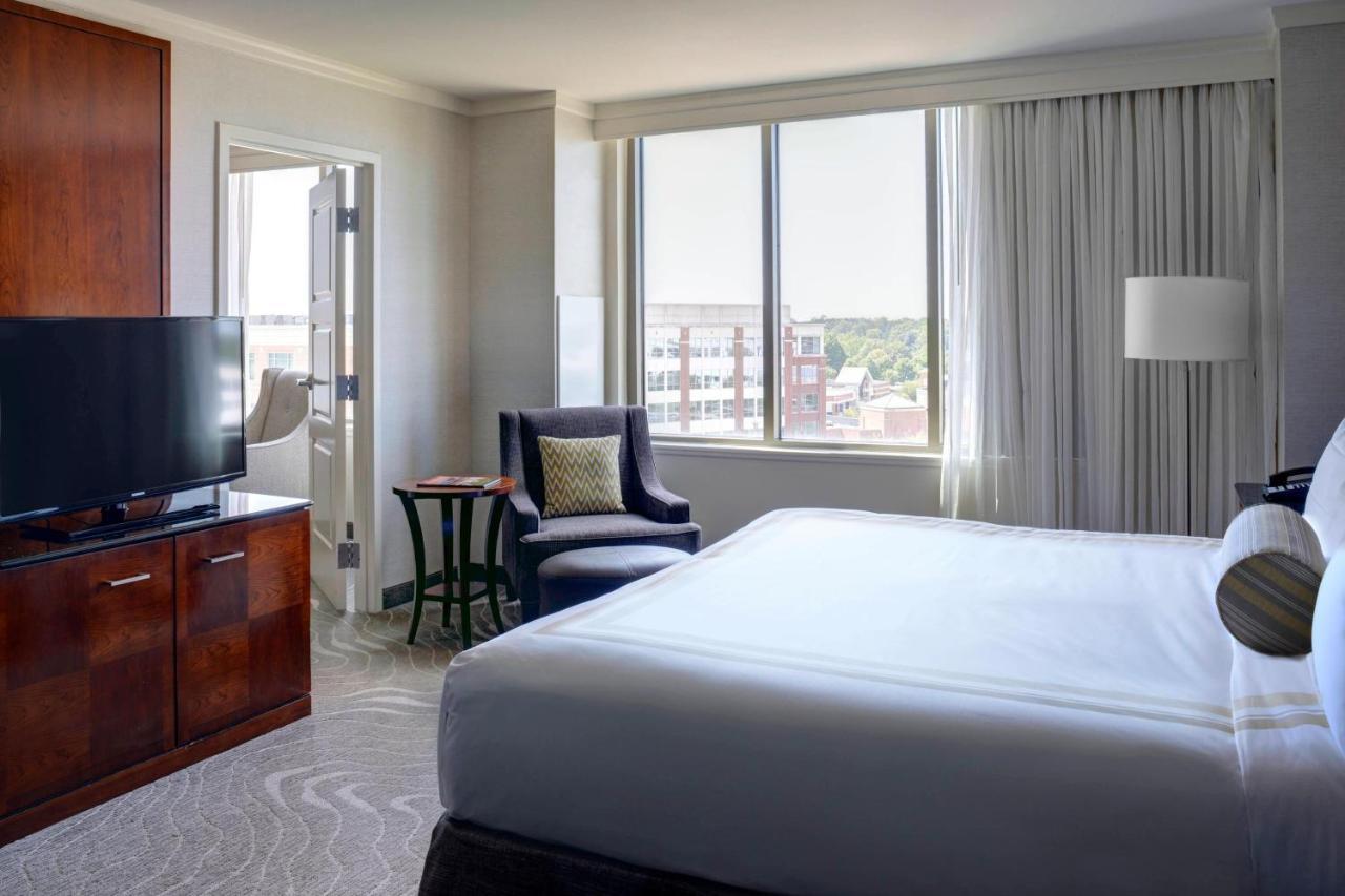 Newport News Marriott At City Center Hotel Ngoại thất bức ảnh