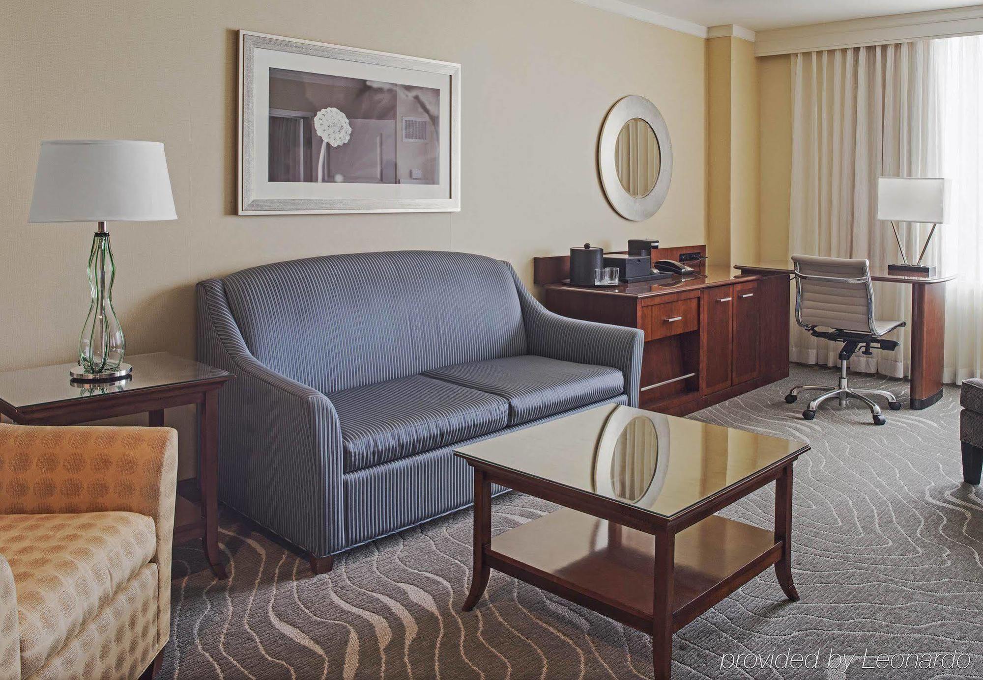 Newport News Marriott At City Center Hotel Ngoại thất bức ảnh