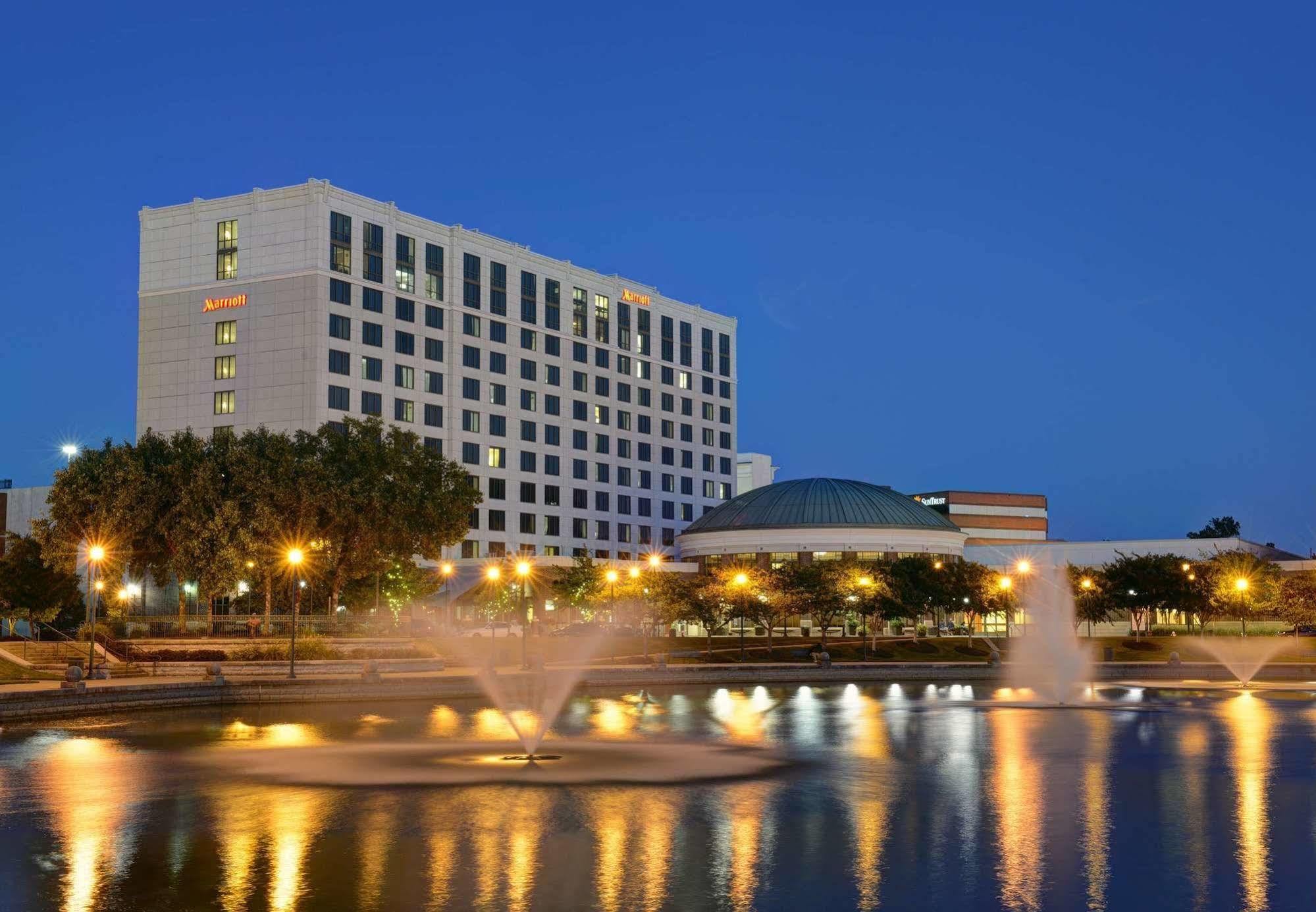 Newport News Marriott At City Center Hotel Ngoại thất bức ảnh